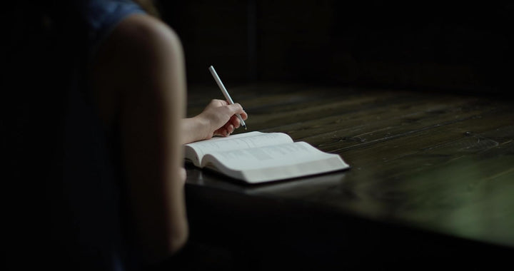 ESV Single Column Journaling Bible, Black