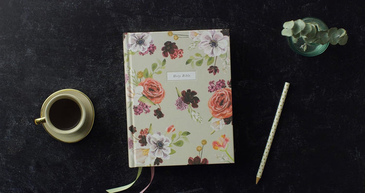ESV Single Column Journaling Bible, Hosanna Revival Series - Re-vived