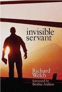 Invisible Servant - Welch, Richard - Re-vived.com