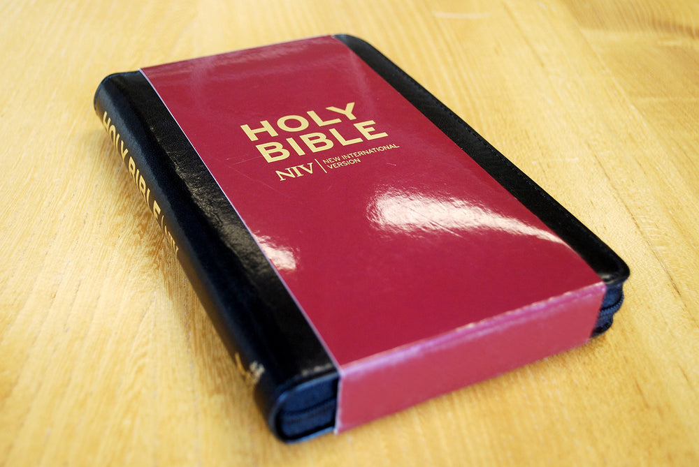 NIV Pocket Black Bonded Leather Bible With Zip - Re-vived